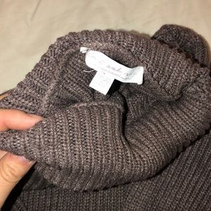 American Eagle Outfitters Sweaters - Ribbed Turtle Neck Sweater American Eagle Outfitters Sweaters - Ribbed Turtle Neck Sweater